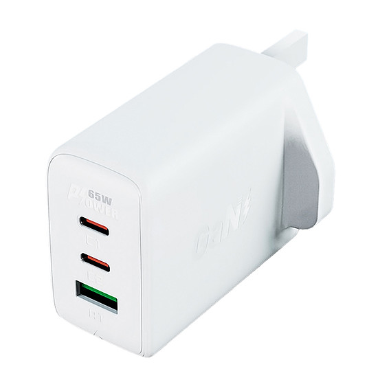 Acefast töltő GaN 65W 3 port (1xUSB, 2xUSB C PD) UK csatlakozó fehér (A44)