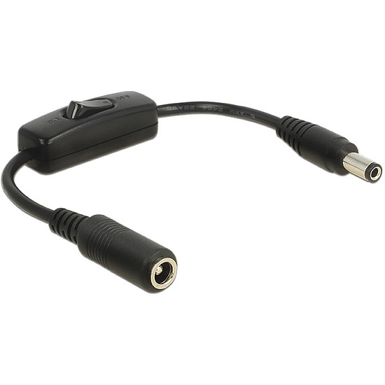 Delock DC-adapterkábel, 5,5 x 2,5 mm csatlakozódugó > DC-csatlakozóhüvely 5,5 x 2,5 mm, kapcsolóval, (65497)