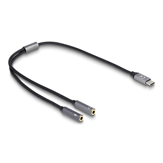 Delock Fejhallgató adapter USB Type-C apa DAC 24 Bit / 96 kHz Hi-Res - 2 db. 3,5 mm-es, 3 tűs sztereo jack anya