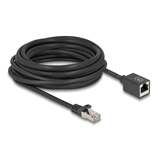 Delock Hálózat bővítő kábel RJ45 apa - RJ45 anya Cat.6A S/FTP 7,5 m fekete