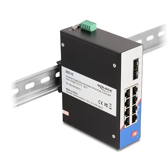 Delock Ipari Gigabit Ethernet Elosztó 8 port RJ45 2 port SFP DIN sínhez