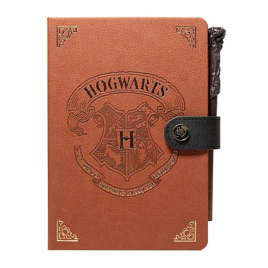 Harry Potter - A5-ös jegyzetfüzet / Jegyzetek pálca alakú tollal (CBA5001)