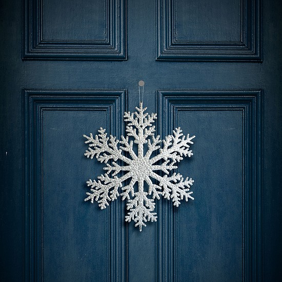 Karácsonyi dekoráció - jégkristály - glitteres ezüst - akasztható - 31 cm (59704B)